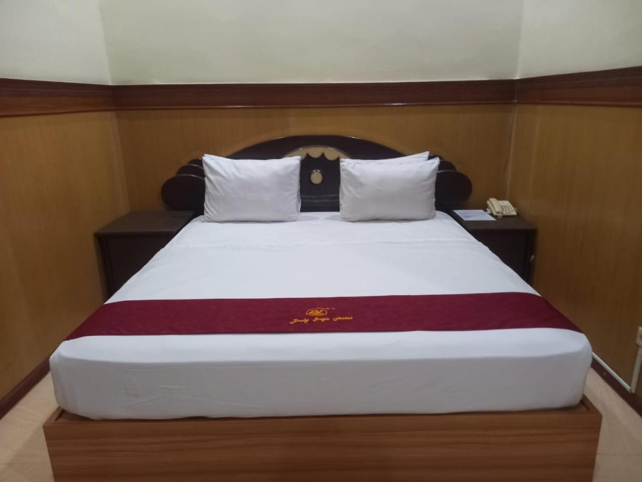 Urbanview Hotel Dedy Jaya Brebes מראה חיצוני תמונה